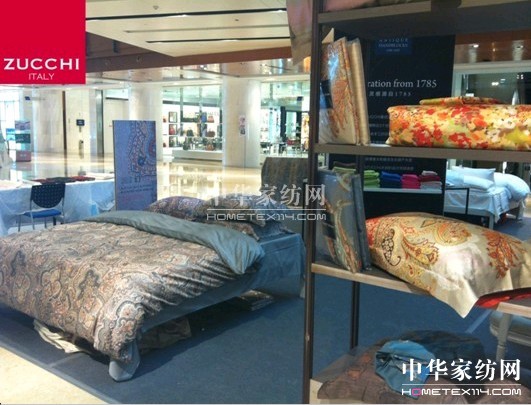 �߶˼Ҽ��l(f��)��ZUCCHI�ε�I(y��)��(j��)?c��)��L(zh��ng)12��