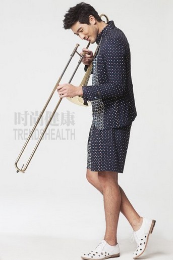 ��־���"�r�н���"���f������