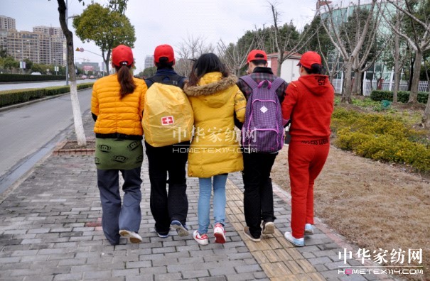 �Ϸ������չӖ(x��n)���I(y��ng)��ʽ�_�I(y��ng)