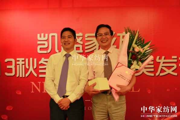 �Pʢ��30��•�����ҫ�����}���vِ����