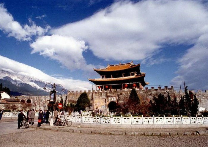 ������;һ·�����L�ٻ�܇��·�����]��1��