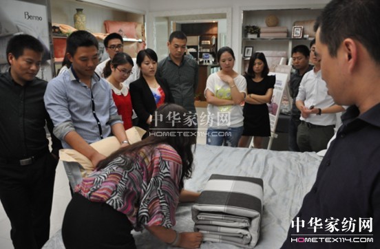 2013����ļ��ȠI(y��ng)�N����м���������Ӗ(x��n)