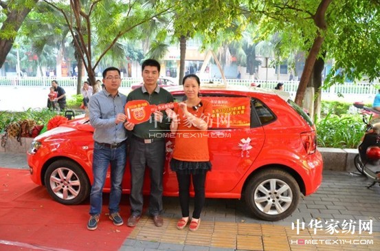 ���Z�����ݵꡰ��Ʒ�ơ����(d��ng)��һ���C��(ji��ng)ʽ