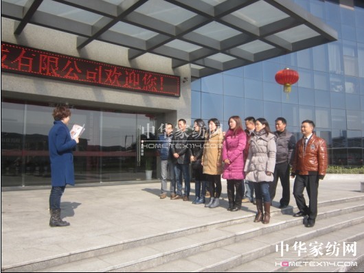 �Ϸ�����_�����Ј�(ch��ng) ��չ�F(tu��n)ُ(g��u)����