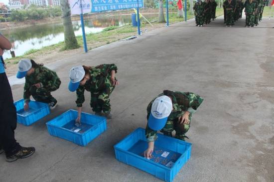 ���Ć������L(f��ng)��ͬ��