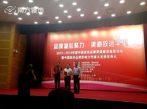 ����Ʒ���������Ϸ�����_�ɶ�