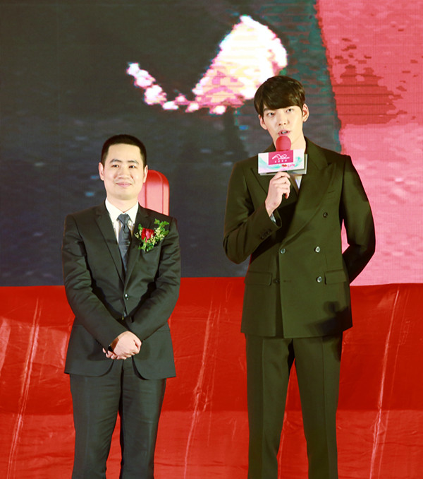 ������չ��ů�С��������ˮ�ǼҼ���ů����