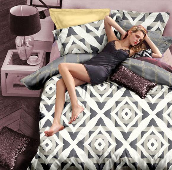 �W�ɼҼ����H�����L(f��ng)�����ˣ�˽��ӆ����ů˯�ߕr(sh��)����