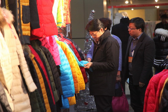 �𲩕��_Ļ�����˚����߿Ƽ���(chu��ng)��aƷ���u