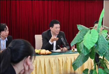 ���ˍu�Ҽ�2015������Ʒ�b�p���߽�(j��ng)�N����Մ���A�M�Y(ji��)����