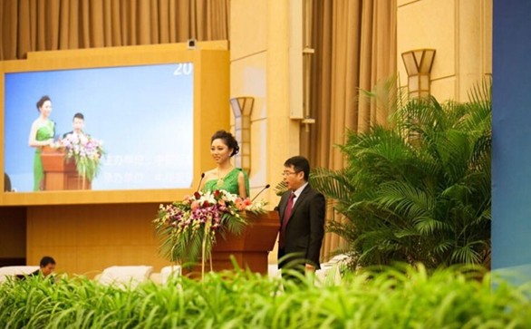 ����ף�RԽ���Ҽ��@�á��Ї�(gu��)Ʒ�ư�2014���Ӱ���Ʒ�ƪ�(ji��ng)��