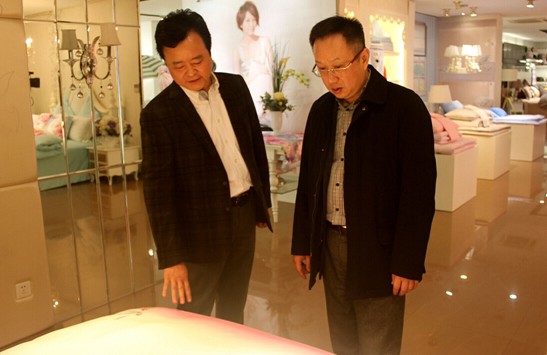 �Ї��Ҽ��ИI(y��)�f(xi��)�����L�����Aһ���W�R�ûʼ��F(tu��n)ҕ���{(di��o)��