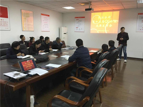 �L(zh��ng)����˾���ļ�(x��)΢̎�������c(di��n)�΄�(chu��ng)Ч