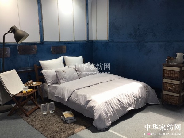 �������F���L���--�����A���_��Ʒ�ɹ��l(f��)��