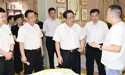 ���Kʡί��ӛһ�п���Bʯ����H�Ҽ���