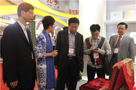 2016�Ї�(gu��)��(gu��)�H�z�I���[��(hu��)�ں���ʒɽ��(gu��)�H���[����¡���e�k