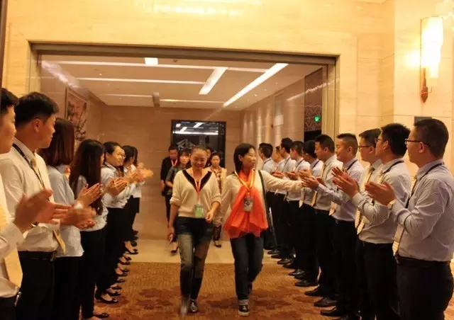 �Pʢ�Ҽ�2017������Ʒ�l(f��)����(hu��)�������I(l��ng)�Ҽ�����(y��u)���