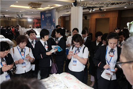 ��(du��)Ԓ(hu��)���졪����ESTEEM��ͥ�Ҽ�2017�괺����Ʒ�l(f��)����(hu��)���A�M(m��n)��Ļ