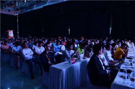 ���M(j��n)ԭ��(chu��ng)�O(sh��)Ӌ(j��)�Ǖr(sh��)����ͩ�}ȫ���(m��ng)��ϻ��ˆ���(d��ng)