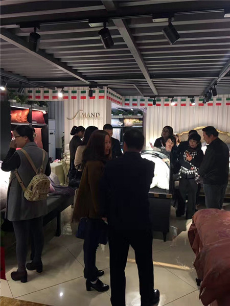 �����Pʢ�Ҽ������҈@�Ҿ����^��һվʽ�w��^ʢ���_Ļ