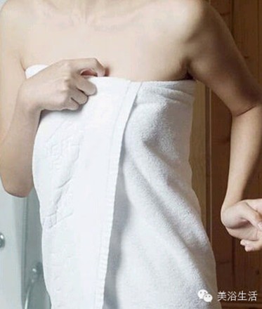 ��ԡ�����Ҫ׌��һĨ�L(f��ng)�黬����ԡ����ô���Ų�������ԡ�������ķ����D��