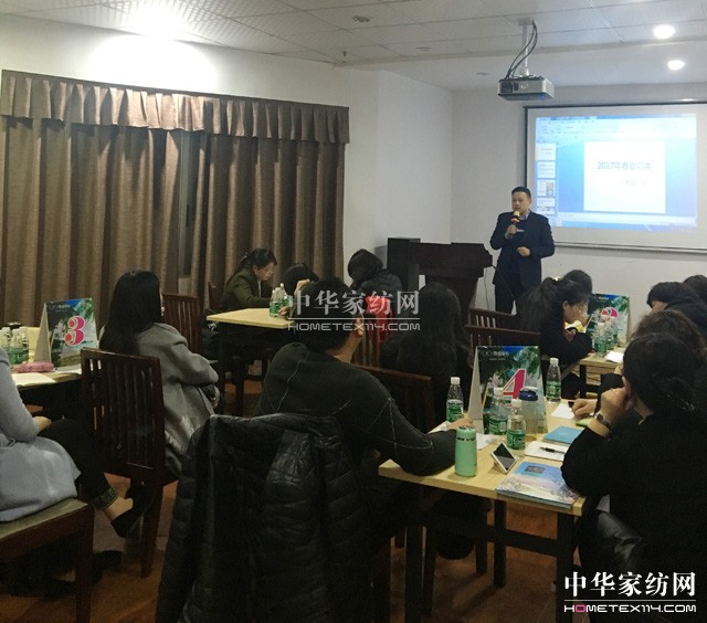 �R�ۅ�Խ֮�����_���Ҽ�����(y��u)��ƪ��