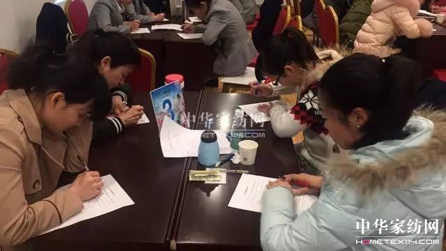 �R�����������\�����x����