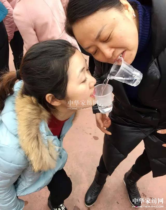 �Pʢ�Ҽ�����������Ӣ�R����ɽ�������@��������