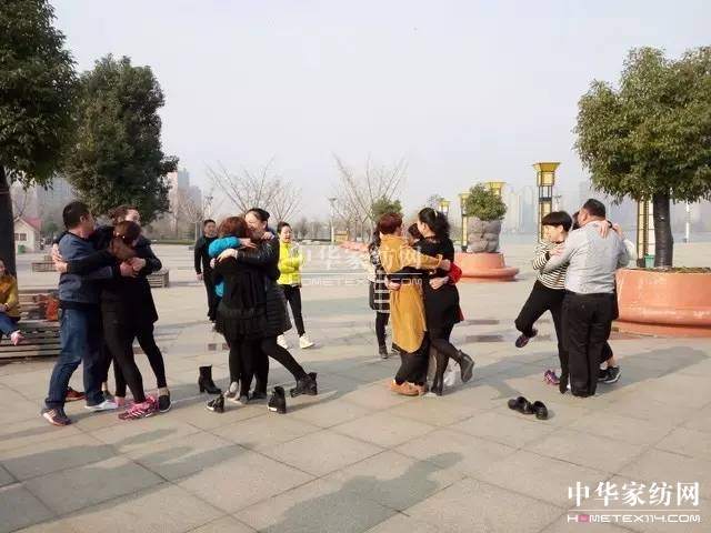 �Pʢ�Ҽ�����Ӣ���ף����f��Փ�������l��Ӣ����