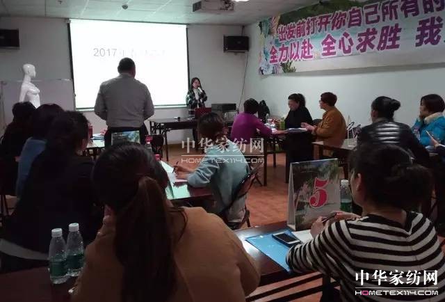 �Pʢ�Ҽ�����Ӣ���������f��Փ�������l��Ӣ����