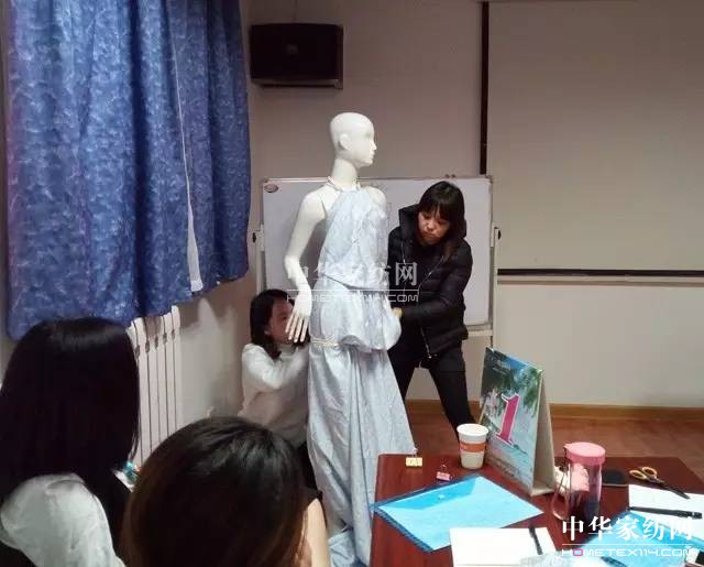 �Pʢ�Ҽ�����Ӣ���������f��Փ�������l��Ӣ�ۣ�