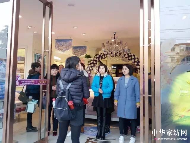 �Pʢ�Ҽ�����Ӣ���������f��Փ�������l��Ӣ����