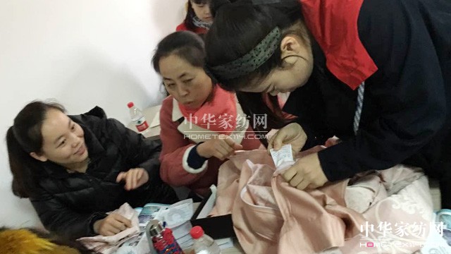 �Pʢ�Ҽ�����Ӣ�Ƽ��S�����(m��ng)��Ⱥ�t����־�ڎp����