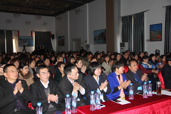 ���m����׃2017��������Ʒ�l(f��)���ߠI�N���(hu��)¡�����_�������O�ɵ�͑׃����