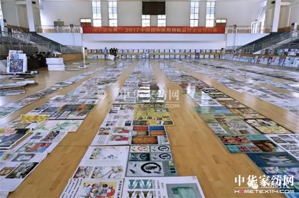 �ư���һ��ɫˇ�p�^�Į��������ں�������չ�_����