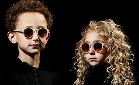 �p�ݶYƷ���}�������ڶYƷչ���I(l��ng)�r���L(f��ng)��