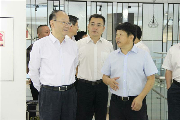 �м�(li��n)�hί��ӛ����һ�Ќ������L��ͨ�Ҽ���I(y��)