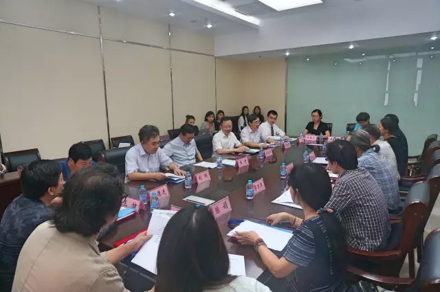 �Ҹ�������ζϯ����ͨ������������300���Ҽ��a(ch��n)Ʒ��Ů�����