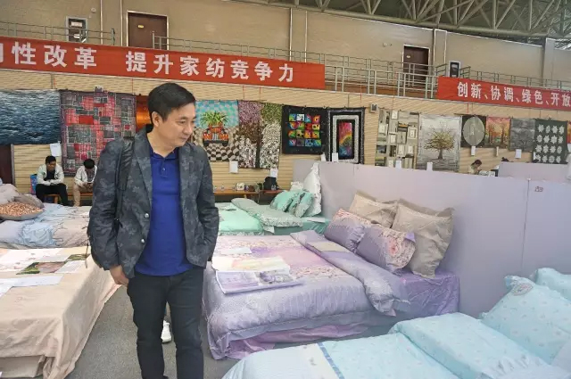 �Ҹ�������ζϯ����ͨ������������300���Ҽ��a(ch��n)Ʒ��Ů�����