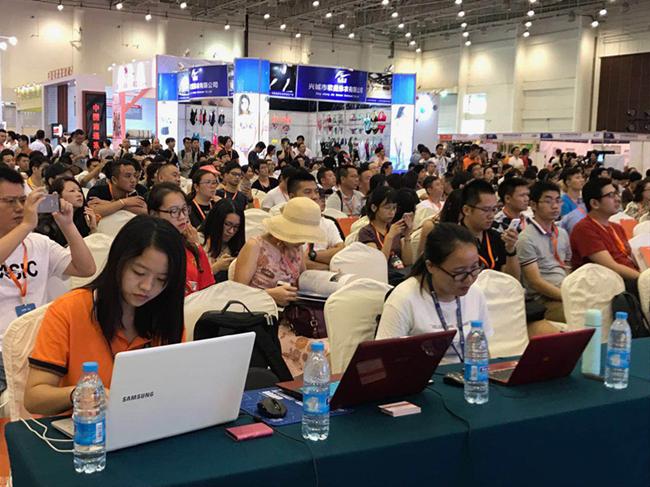 �O�ߺ�l(f��)�����ļҼ����{(l��n)�����Ј�(ch��ng)���u�������P(gu��n)ע����