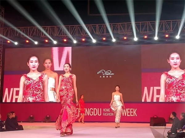 �r�����I(l��ng)������2017�ɶ��Ҽ���•�ɶ��r�b�������ݾ��ʆ�Ļ