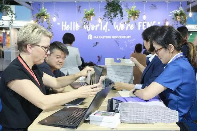 2017���_(t��i)������չ�չ����߿Ƽ���(chu��ng)�¼���Ʒ������A�����ܼ�������ý�w�۽�