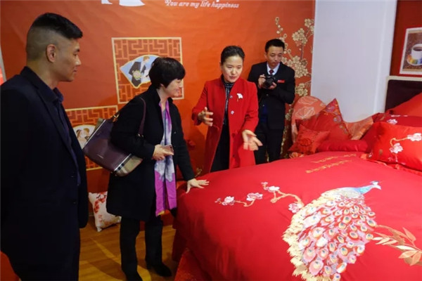 ׷����������Ҽ����Єӡ����Ї��Ҽ��f(xi��)���������{�У��ϣ�