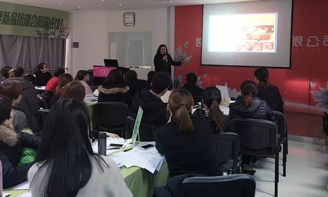 �Pʢ�Ҽ���Ӣ��Ӗ(x��n)����2018��Ʒ��Ӗ(x��n)���ի@�M�M��