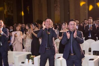 2018����Ҽ����F�L��ʢ����ӭ������A�M��Ļ