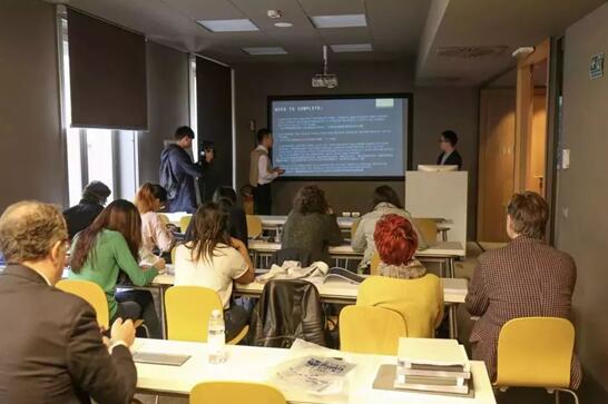 ����Ҽ��y���R�m�W�����_�����H�r��У��������