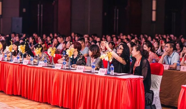 �����@����Ʒ�l(f��)�����������J(r��n)�R�Pʢ��