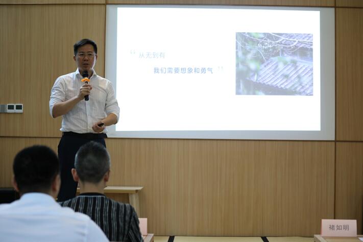 ����Ȼ���ؾ�����������һ�����ӵİl(f��)����