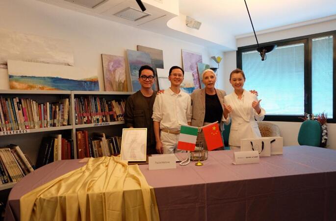 ϲӍ|PaolaMaltese���s������Ҽ����ǡ���ϯ�O(sh��)Ӌ(j��)���O(ji��n)