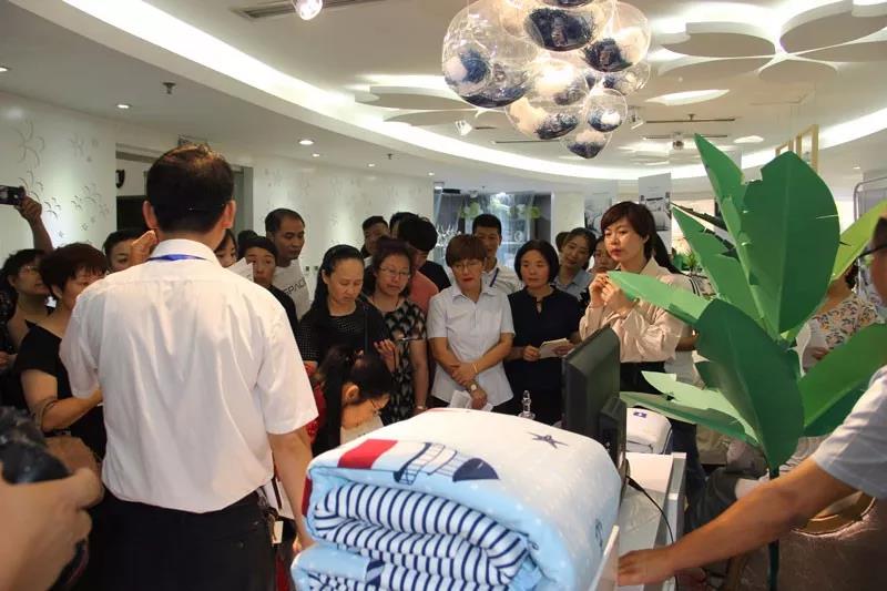 ��Ʒ•�������Ҽ�2019�ﶬ��Ʒ�l(f��)����(hu��)�A�M�չ���